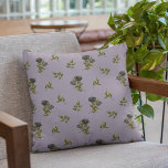 Svarta Ro Mönster Lila Kudde<br><div class="desc">Vintage- och blommigt-kudde med illustration av svart ro med grönt till mönster. Bakgrunden är lila.</div>