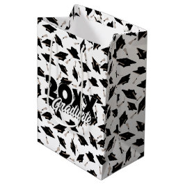 Svarta Studentmössor i Luft på vitt