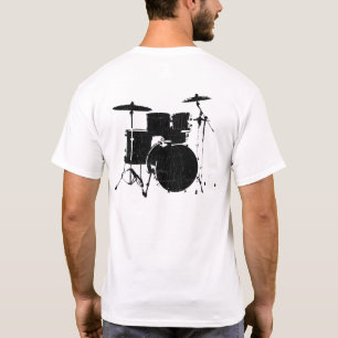 svarta trummor i vitt t-shirt
