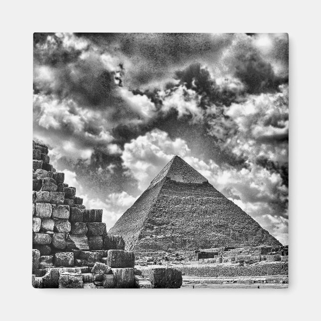 Svarta & vita pyramider magnet (Framsidan)