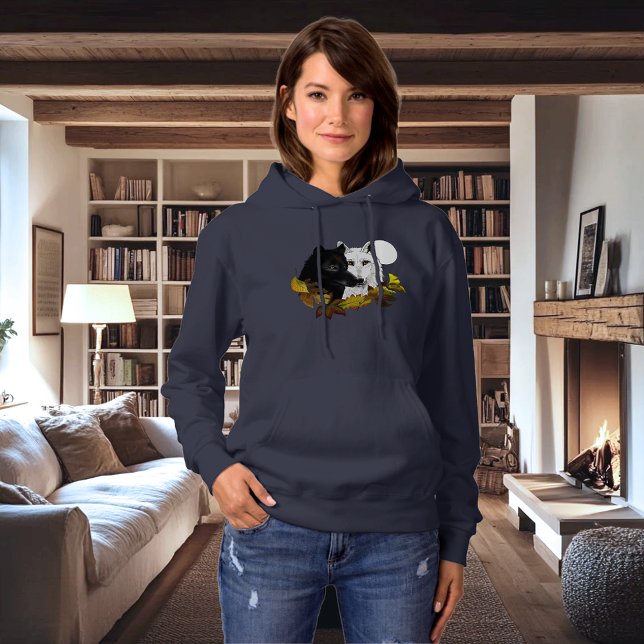 Svarta Vita Vargar Månsken Höstlöv T Shirt (Skapare uppladdad)