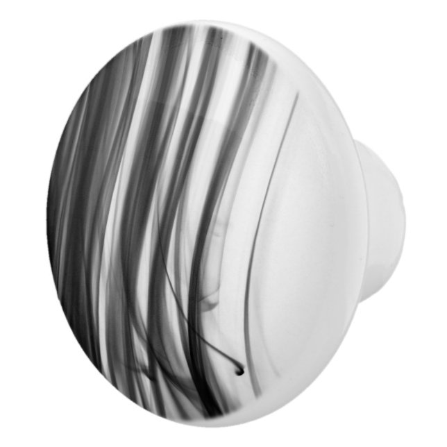 Svarten avfyrar keramisk knopp III av konstnären (Höger)