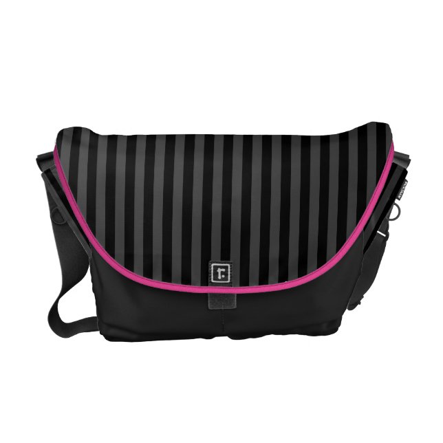 Svarten görar randig messenger bag (Framsidan)