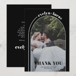 Svartfoto, vit båge och typografi, bröllop tack kort