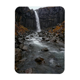 Svartifoss vattenfall i Island lodrät magnet