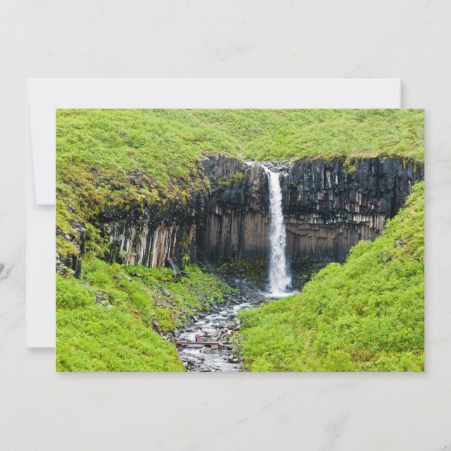 Svartifoss Waterfall i Skaftafell - Island Inbjudningar (Framsida)