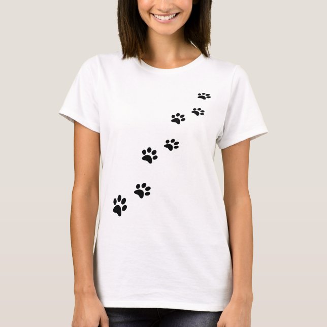 Svartkatt tass avtryck på vit t shirt (Framsida)