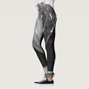 Svartvit abstrakt med personlignamn leggings