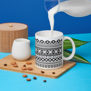 Svartvit aztec-geometrisk vektor mönster kaffemugg