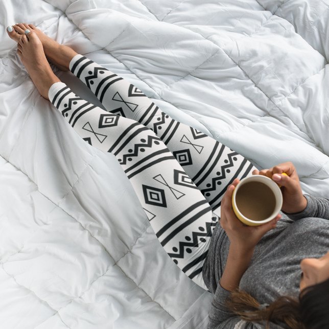 Svartvit aztec leggings (Skapare uppladdad)