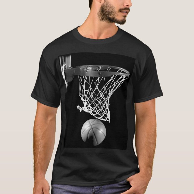 Svartvit basket t-shirt (Framsida)