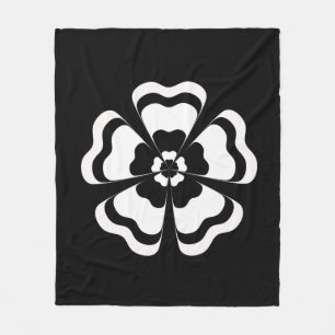 Svartvit blomma Monogram Fleecefilt