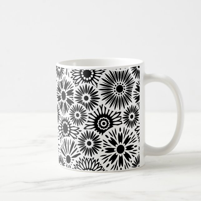 Svartvit blommigt mugg (Höger)