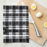 Svartvit buffel med monogrammet kökshandduk<br><div class="desc">Rustic Black and white buffalo la mönster,  Kökshandduk Du kan anpassa den och lägga till ditt eget monogram.</div>