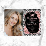 Svartvit Damaskfoto ro 50:e födelsedagen Inbjudningar<br><div class="desc">Femininininbjudan till elegantens blommigt på 50 år med ditt foto. Glam svartvit rosa med faux glitter ro guld. Innehåller svartvit dämpningsmönster, rosa ros, skriptteckensnitt och kontur. Perfekt för en snyggt vuxen under firande party. Anpassa med dina egna detaljer. Kan anpassas för vilken ålder som helst! Skrivna Zazzle-inbjudningar eller digital utskrivbar...</div>