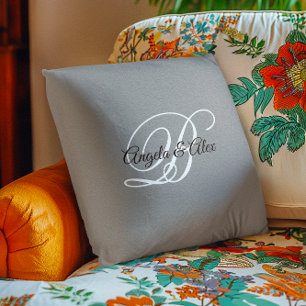 Svartvit Finare-skript, monogram Grått Kudde