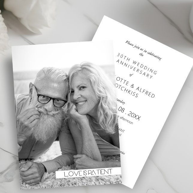 Svartvit fotfoto hela Bröllop-årsdagen (Black & White Photo All Wedding Anniversary Announcement.)