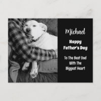 Svartvit foto av Hund Snuggling med Pappa
