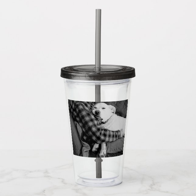 Svartvit foto av Hund Snuggling med Pappa Take Away Mugg (Framsida)