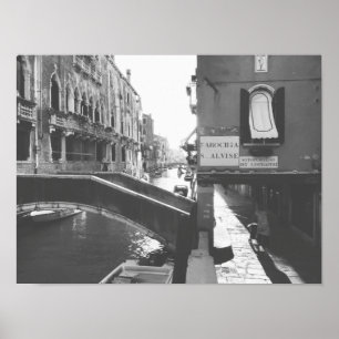 Svartvit fotografi Venedigs Italien Canal Poster