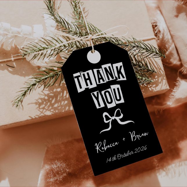 Svartvit Hand plockade Bow Bröllop Presentetikett (Skapare uppladdad)