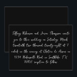 Svartvit handskriven Stil Bröllop Inbjudningar<br><div class="desc">Uppgifterna om bröllop finns i en handskriven stil,  vit text. Baksidan av inbjudan är en solid svart med vit text för datumet.</div>