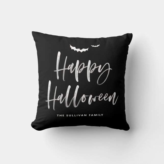 Svartvit Happy halloween-penselkalligrafi Kudde (Framsida)