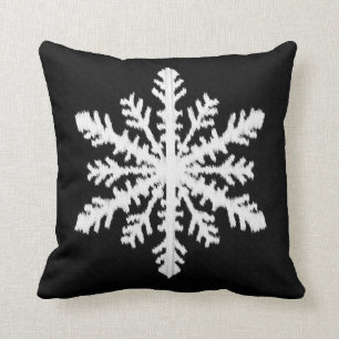 Svartvit Ikat Snowflake - Kudde