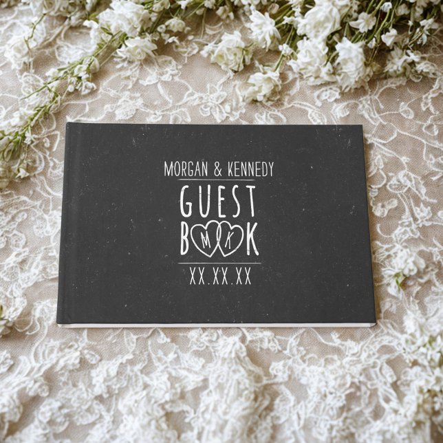 Svartvit Informal Rustic Bröllop Guest Bok (An informal chalkboard wedding guest book with space for your name, initials and wedding date)