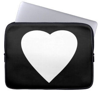 Svartvit kärlekhjärtadesign laptop sleeve