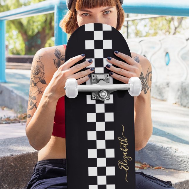 Svartvit kontrollerad Tävla Flagga Guld Monogram Mini Skateboard Bräda 18,5 Cm (Black White Checkered Racing Flag Gold Monogram Skateboard)