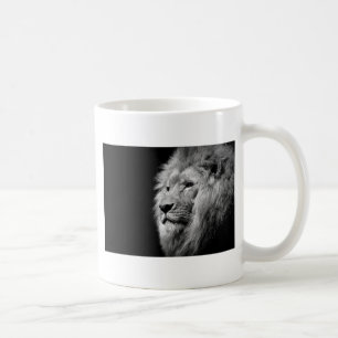 Svartvit Lejon Porträtt - Fotografi på djur Kaffemugg