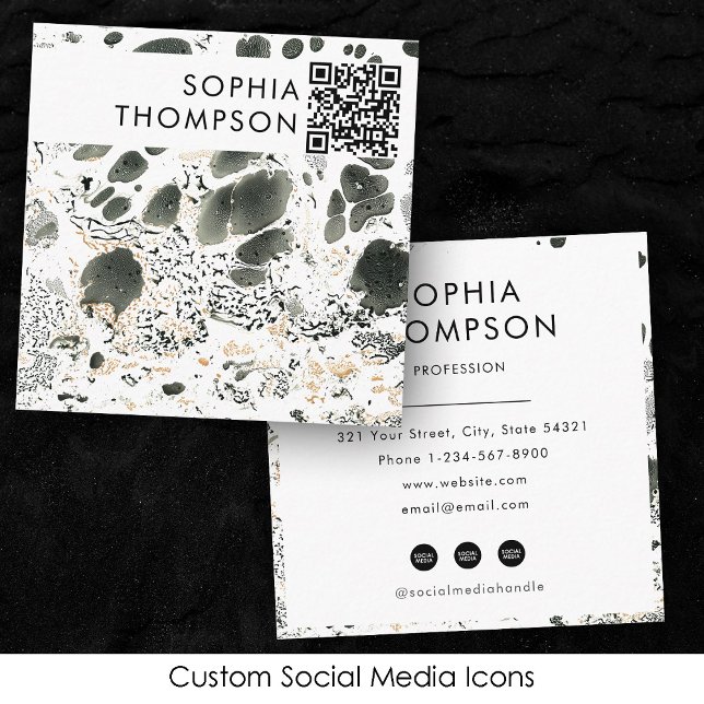 Svartvit marble Abstrakt QR-kod Social Media Fyrkantigt Visitkort (Black & White Marble Abstract QR Code Social Media Square Business Card)