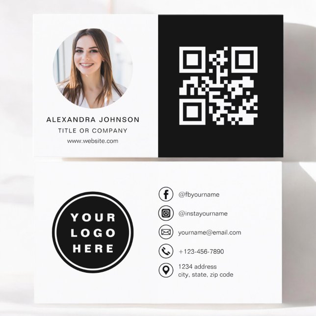 Svartvit, minimalistisk fotopod, QR-kod, Social-me Visitkort (Skapare uppladdad)