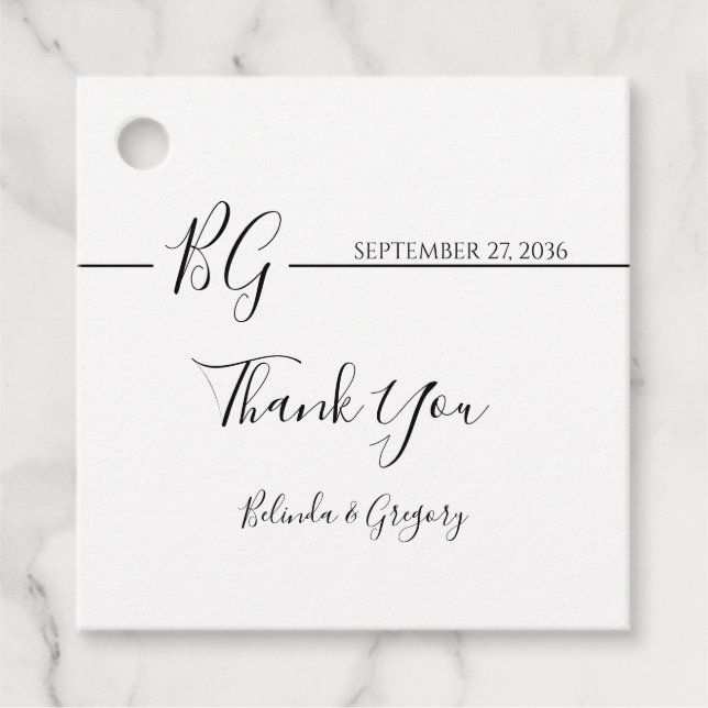 Svartvit, minimalistisk Monogram Bröllop Gåvor Etiketter (Framsida)
