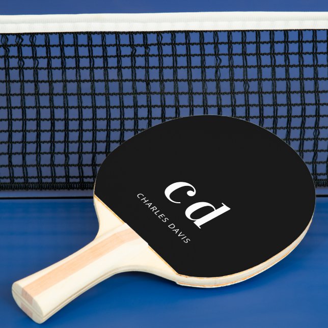 Svartvit monogram initails namn minimalist pingisracket (Insitu)