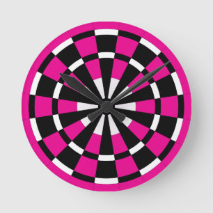 Svartvit och Rosa Dartboard Rund Klocka