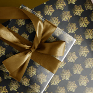 Svartvit omslagning av guld Snöflingor Pappert Presentpapper