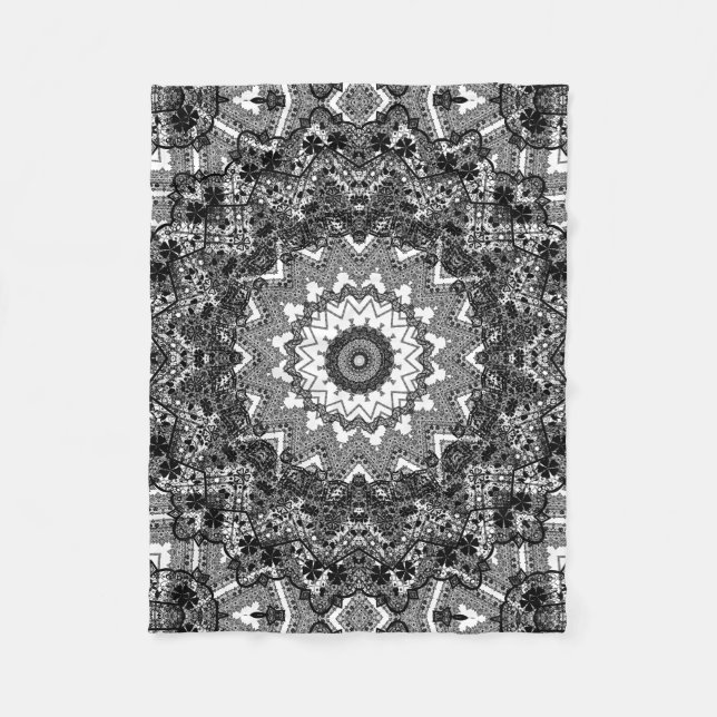 Svartvit, öppet arbete, mandala fleecefilt (Framsidan)