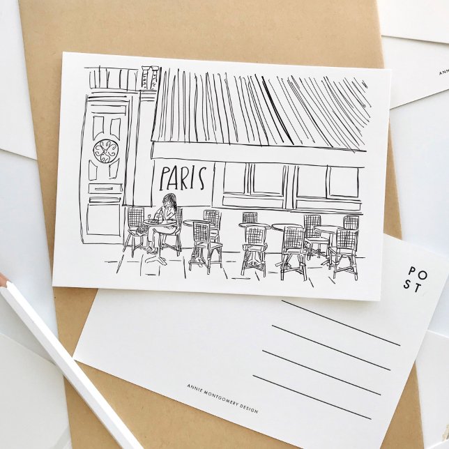 Svartvit Paris Cafe-vykort Inbjudan Vykort (Black and white sketch Paris travel postcard.)