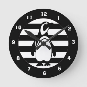 Svartvit Penguin och Rand Rund Klocka