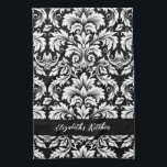 Svartvit personlig Elegant Damask Kökshandduk<br><div class="desc">Ett svart och vitt dammmönster i elegant dekorerar kökshandduken. Anpassa det med ditt namn. Designad av Blackberry Boulevard.</div>