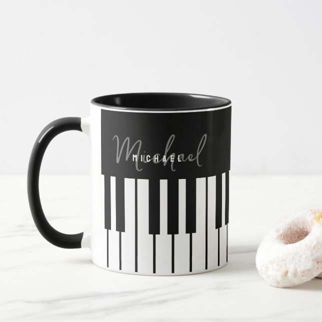 Svartvit Piano Tangentbord Monogram Mugg (Med munk)