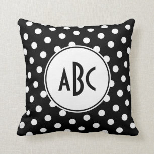 Svartvit polka, punktmonogram kudde