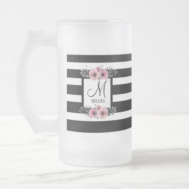 Svartvit Rand Rosa Blommigt Monogram Frostat Ölglas (Vänster)