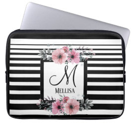 Svartvit Rand Rosa Blommigt Monogram Laptop Fodral
