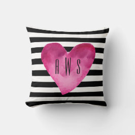 Svartvit Rand - vattenfärgsfärgad hjärtsmonogram Kudde