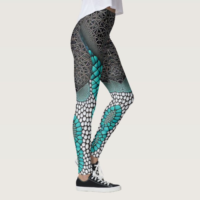 Svartvit, rosa och vit snakeskin leggings (Höger)