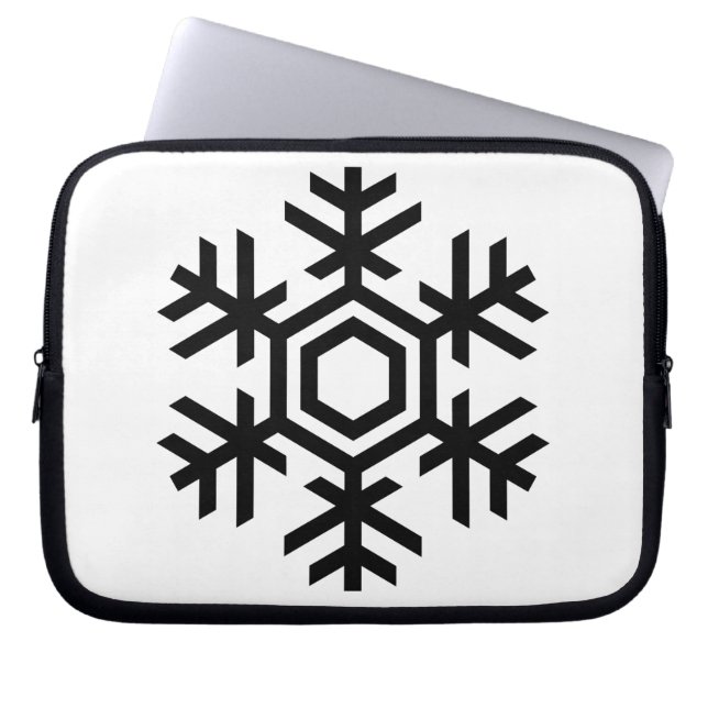 Svartvit snöflummel laptop sleeve (Framsidan)