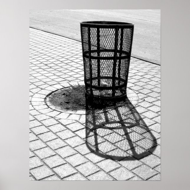 Svartvit Sopor can Poster (Framsidan)